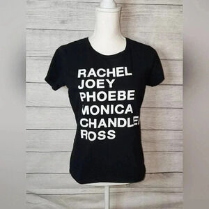 Friends character graphic tee size medium